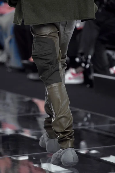 Look 111